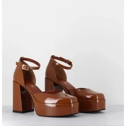 Babies A Plateforme En Cuir Vernis Caramel - Square Cuoio