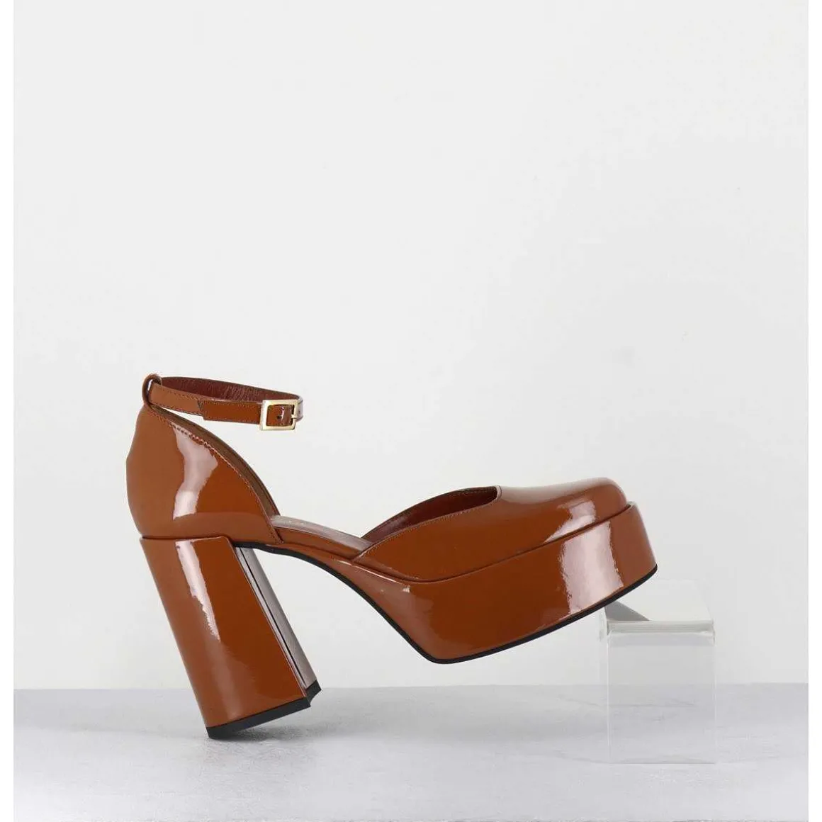Babies A Plateforme En Cuir Vernis Caramel - Square Cuoio