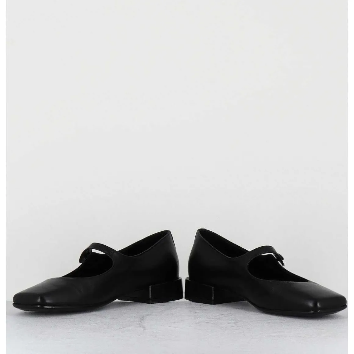 Babies En Cuir Souple Noir Bout Carre - Jane Black Cowhide