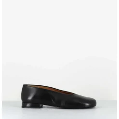 Ballerines Minimalistes En Cuir Souple Noir - Paola Black Nappa