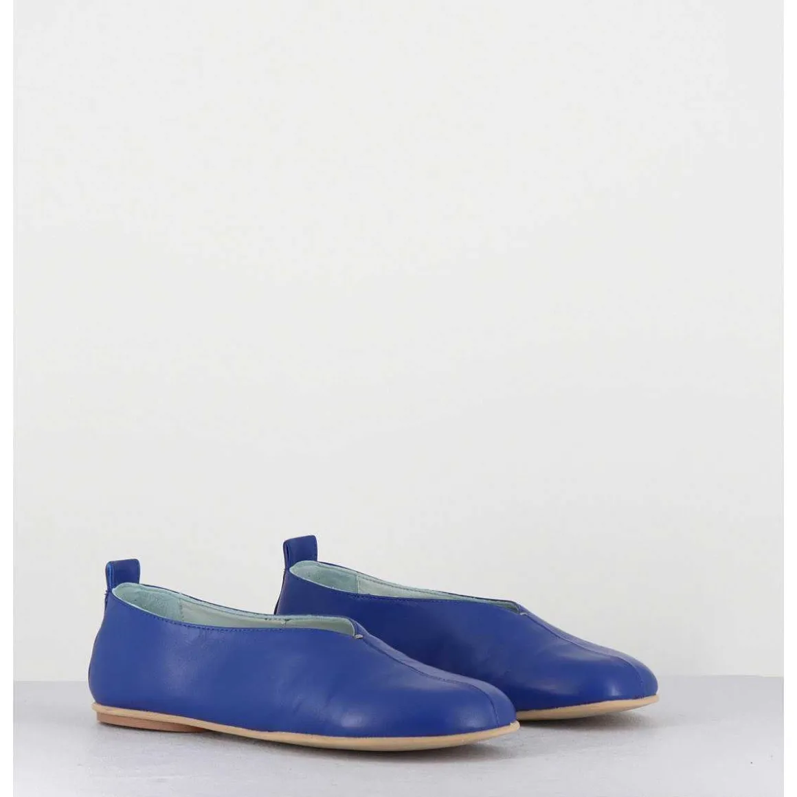 Ballerines Minimalistes En Cuir Souple Bleu - Lester Cherie Blue