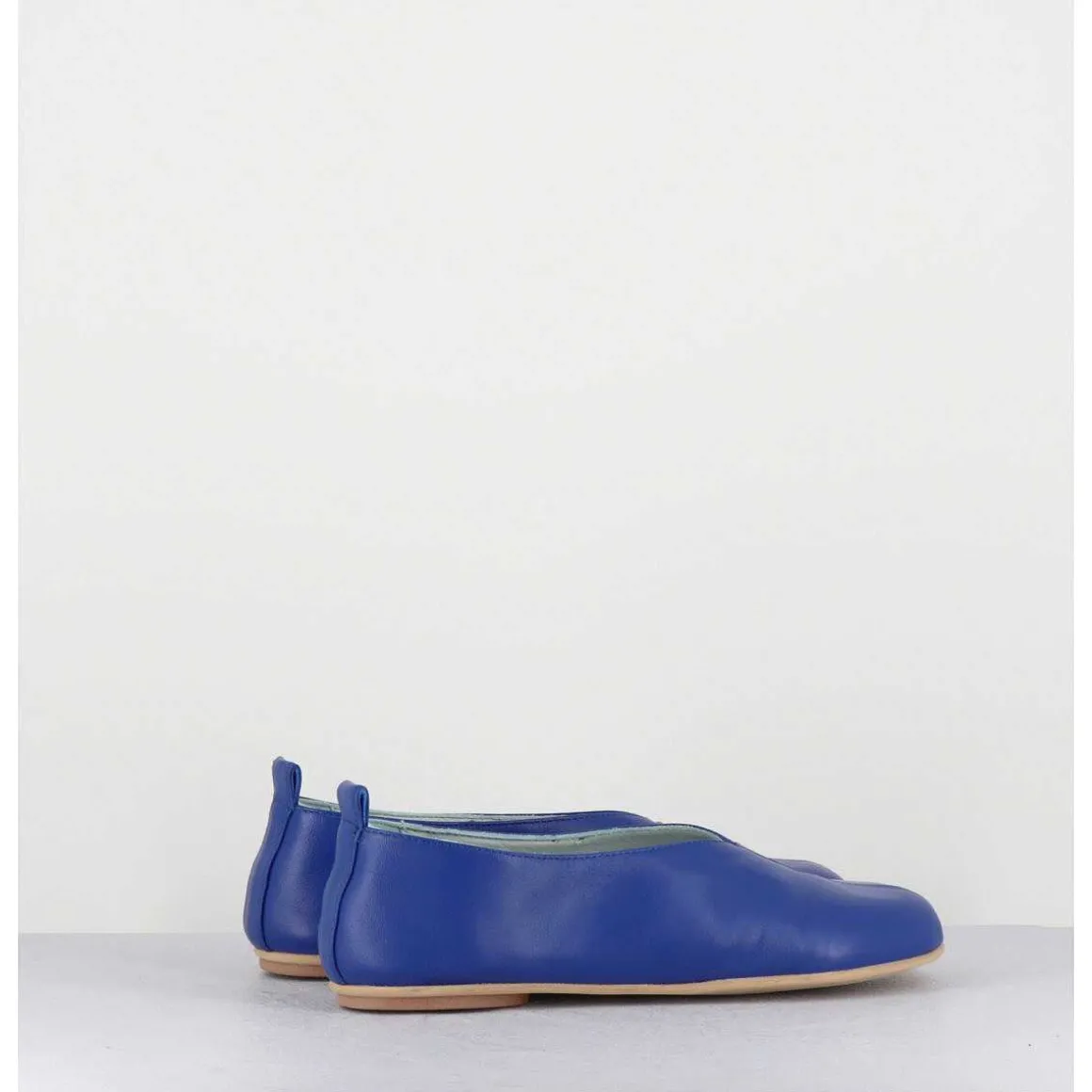 Ballerines Minimalistes En Cuir Souple Bleu - Lester Cherie Blue