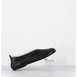 Ballerines Minimalistes En Cuir Souple Noir - Lester Cherie Nero