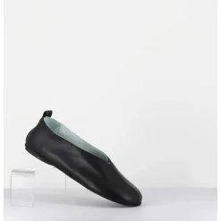 Ballerines Minimalistes En Cuir Souple Noir - Lester Cherie Nero