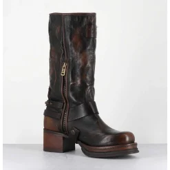 Bikers A Ceinturon En Cuir Vieilli Marron - Velvet Tiger