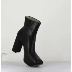 Boots A Plateforme Asymetrique En Cuir Noir - M22I99432 Nero