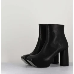 Boots A Plateforme Asymetrique En Cuir Noir - M22I99432 Nero