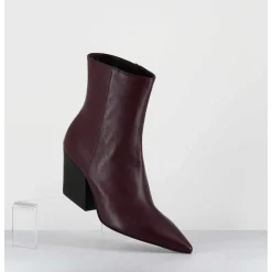 Boots Bout Pointu En Cuir Prune Talon Biseaute - Swan Nappa Mogano