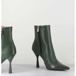 Boots Bout Pointu En Cuir Souple Vert - Dea Cappy