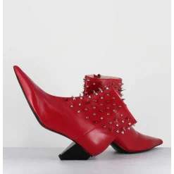Boots Bout Pointu En Cuir Rouge A Clous - Knife Studs Cerise