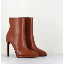 Boots Bout Pointu Talon Haut En Cuir Caramel - Safra Luggage