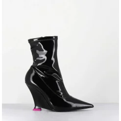 Boots Bout Pointu Vernis Noir Talon Compense Y2K - Marla Fluid Black