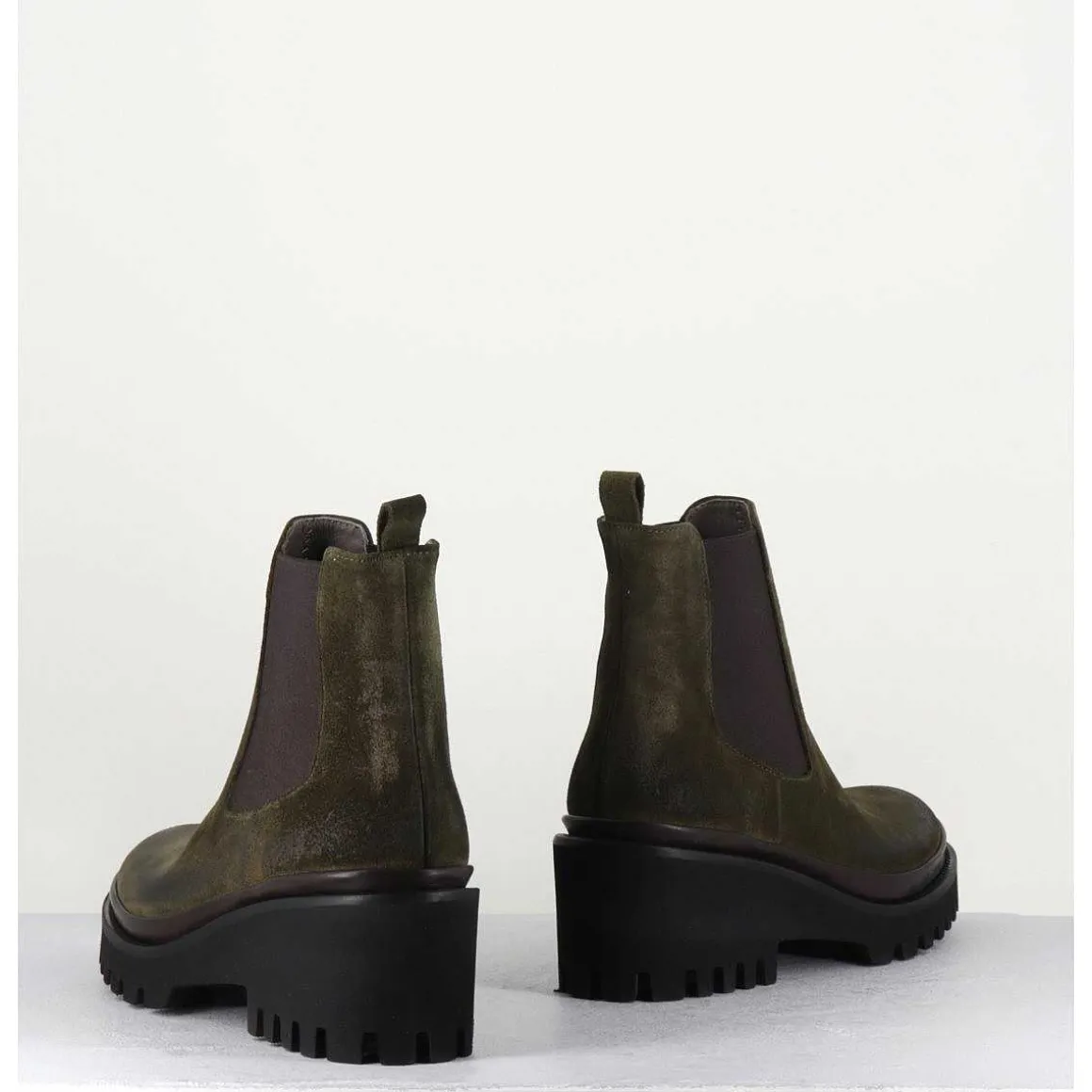 Boots Chelsea En Daim Kaki & Semelle Micro - Bradi Oil Militare