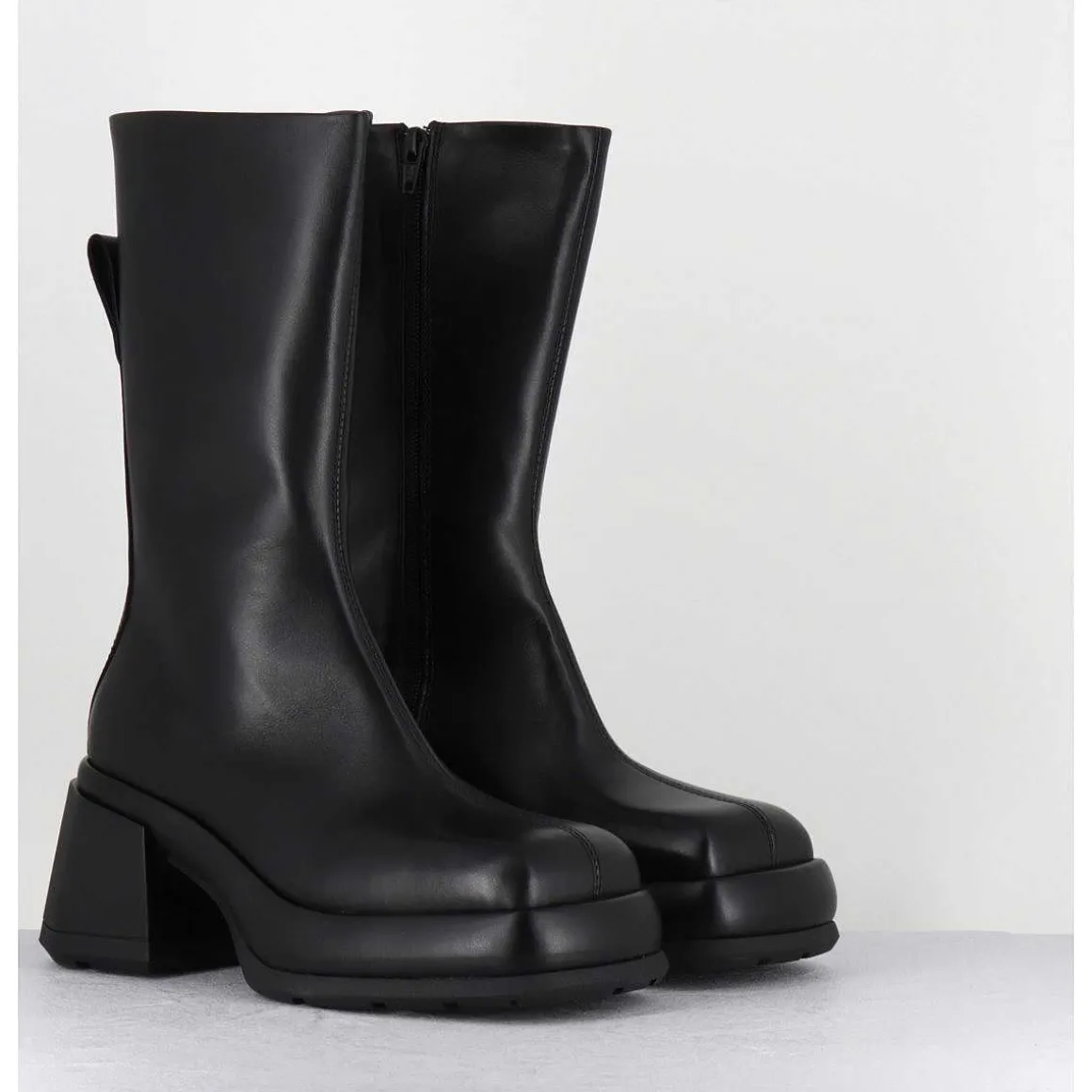 Boots Chunky En Cuir Noir Look 90S - Cassia Black Boots