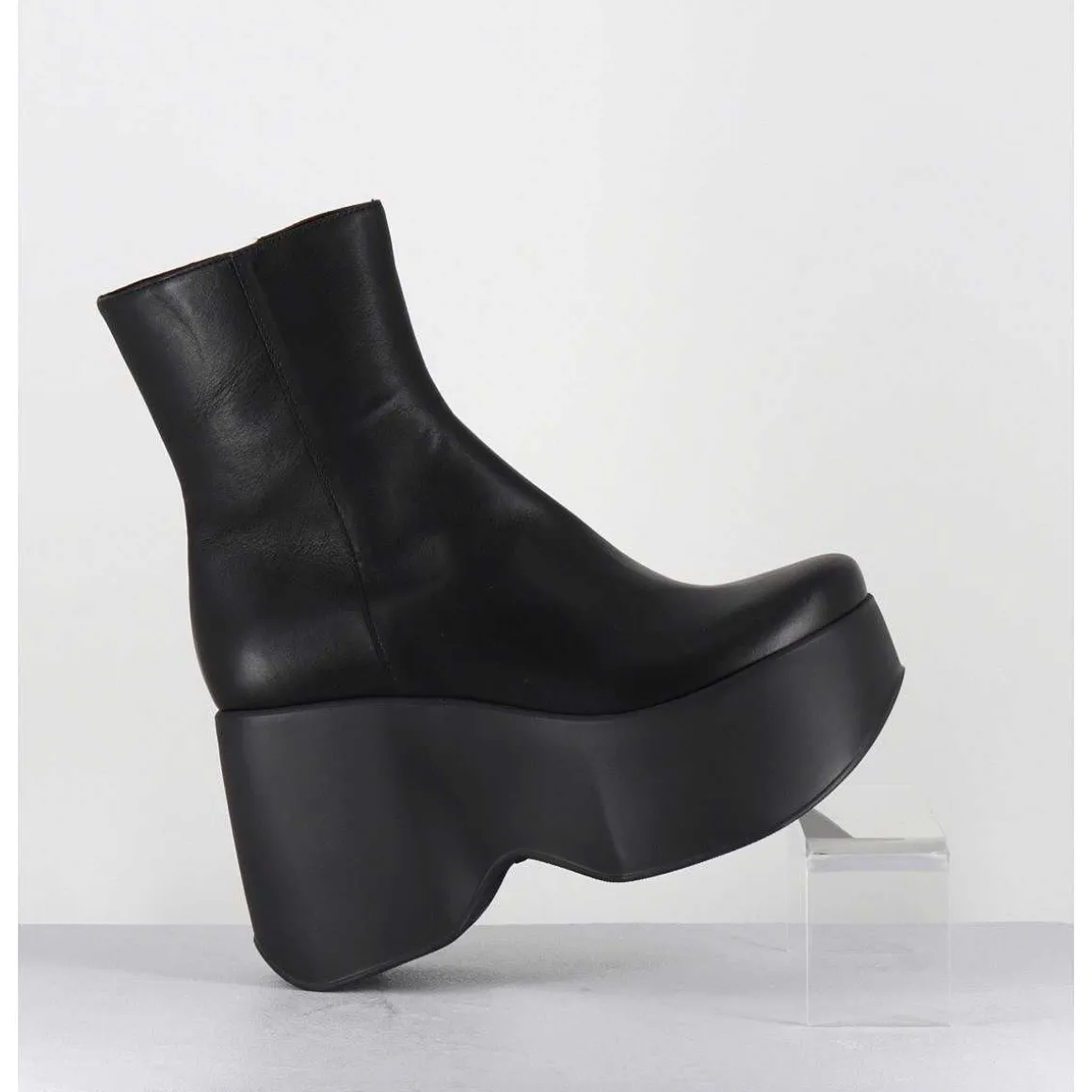 Boots Compensees Legeres En Cuir Noir - 1D7564D Island Black