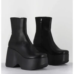 Boots Compensees Legeres En Cuir Noir - 1D7564D Island Black