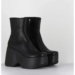 Boots Compensees Legeres En Cuir Noir - 1D7564D Island Black