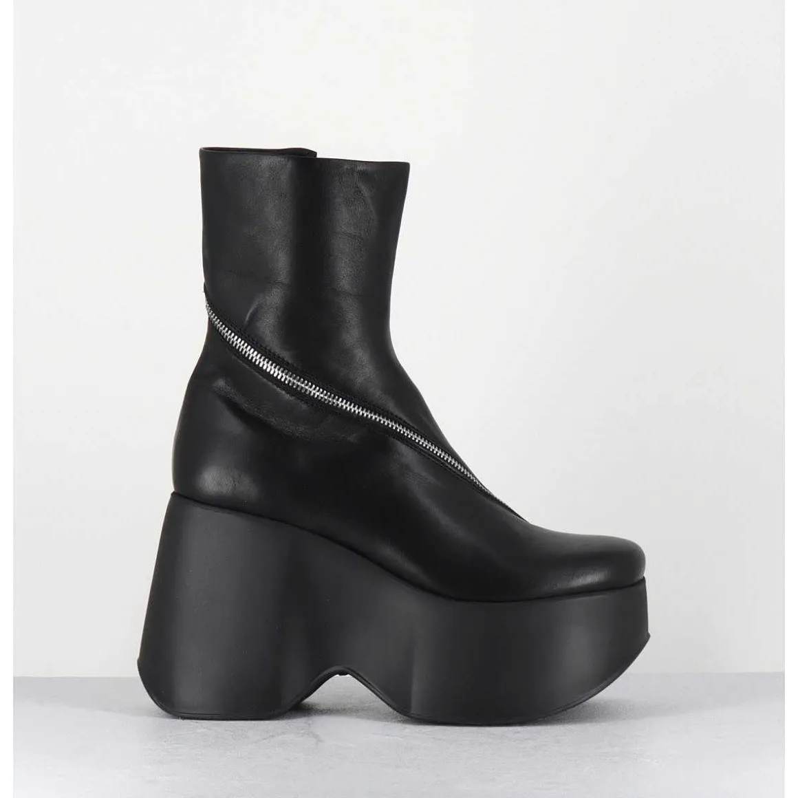 Boots Compenses En Cuir Noir Zip Asymetrique - 1D7562 Island Black