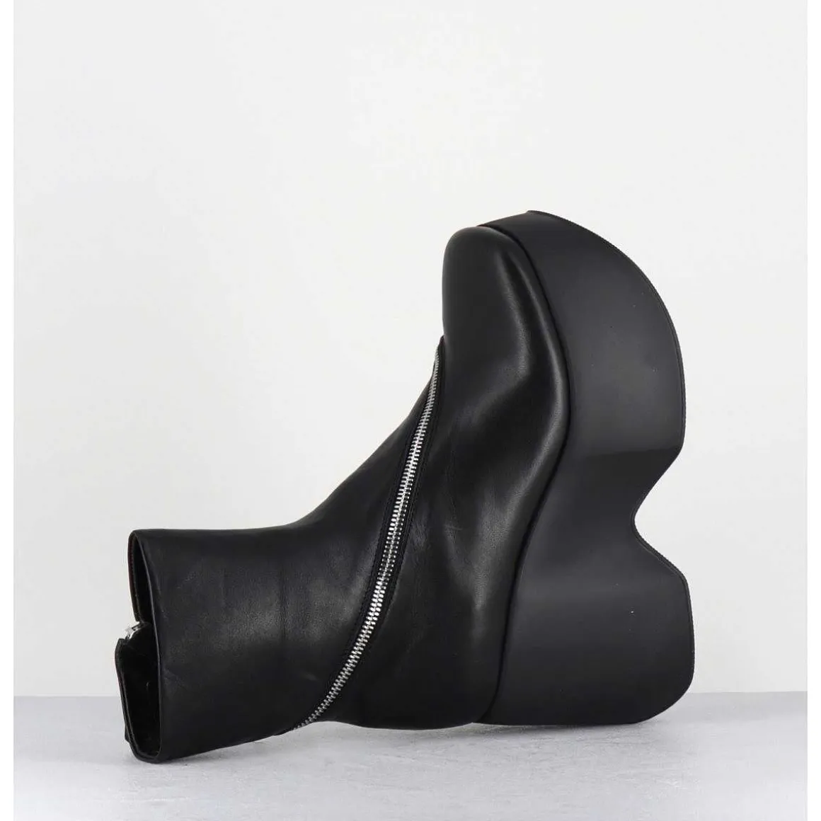 Boots Compenses En Cuir Noir Zip Asymetrique - 1D7562 Island Black