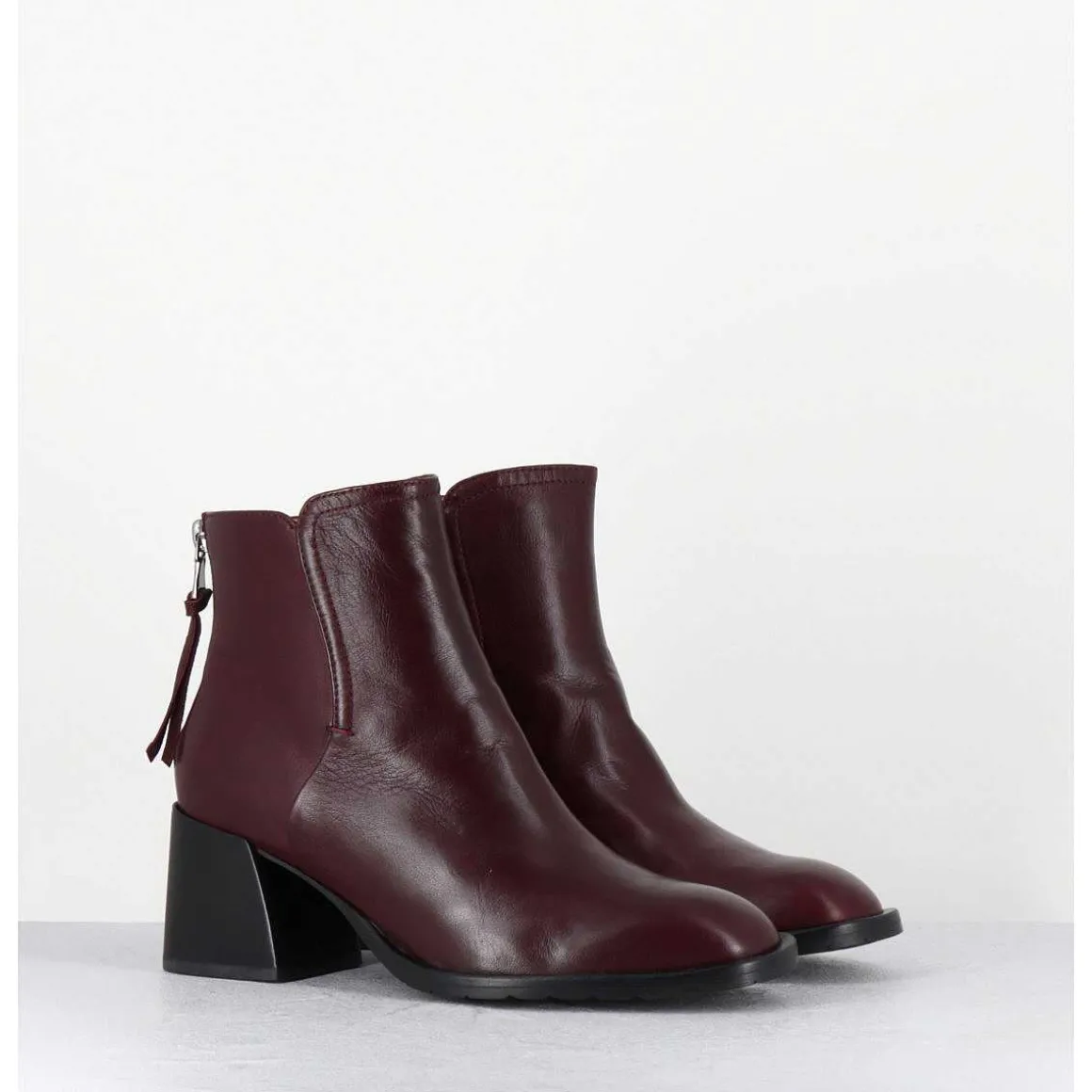 Boots Courtes En Cuir Souple Bordeaux - W230427 Seta Rubino