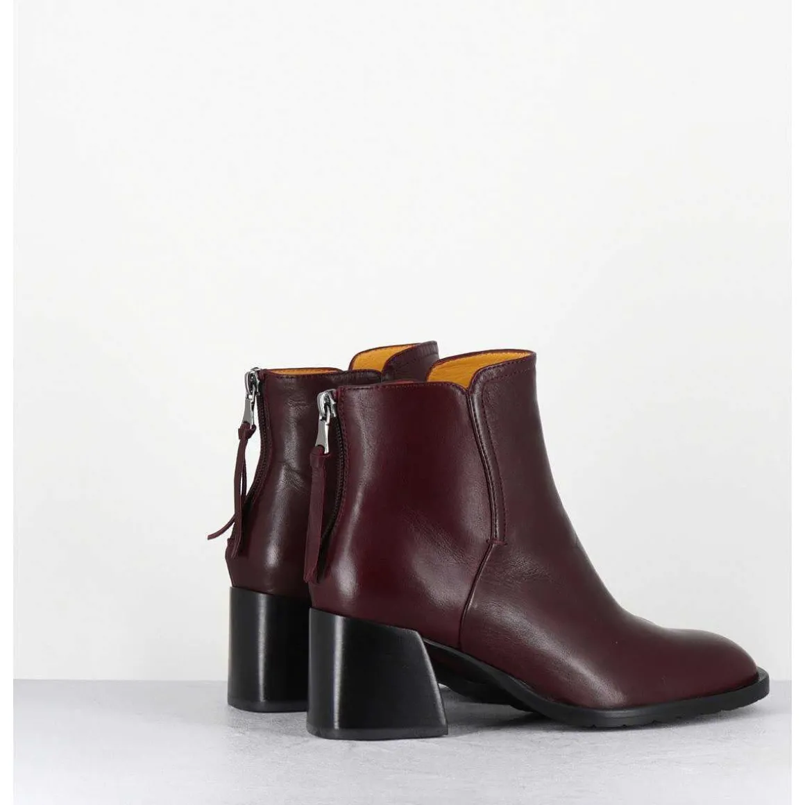Boots Courtes En Cuir Souple Bordeaux - W230427 Seta Rubino