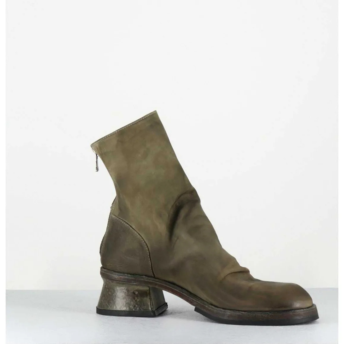 Boots Cuir Gras Kaki Hand Washed - 51759 Peluche Crust