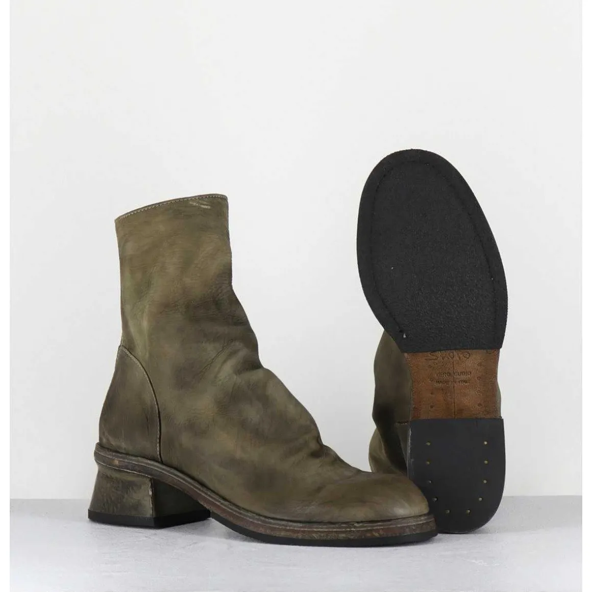 Boots Cuir Gras Kaki Hand Washed - 51759 Peluche Crust