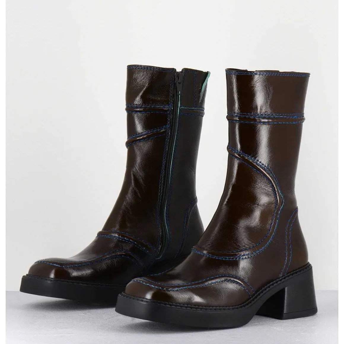 Boots Cuir Kaki Surpiqures Bleues 90'S - Malene Kaki Boots