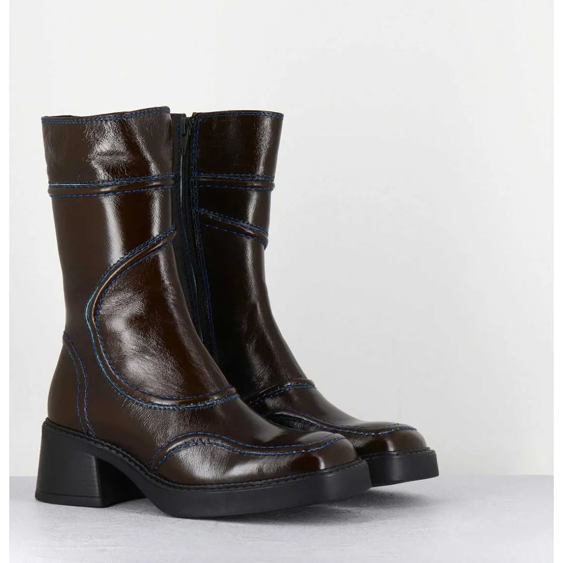 Boots Cuir Kaki Surpiqures Bleues 90'S - Malene Kaki Boots