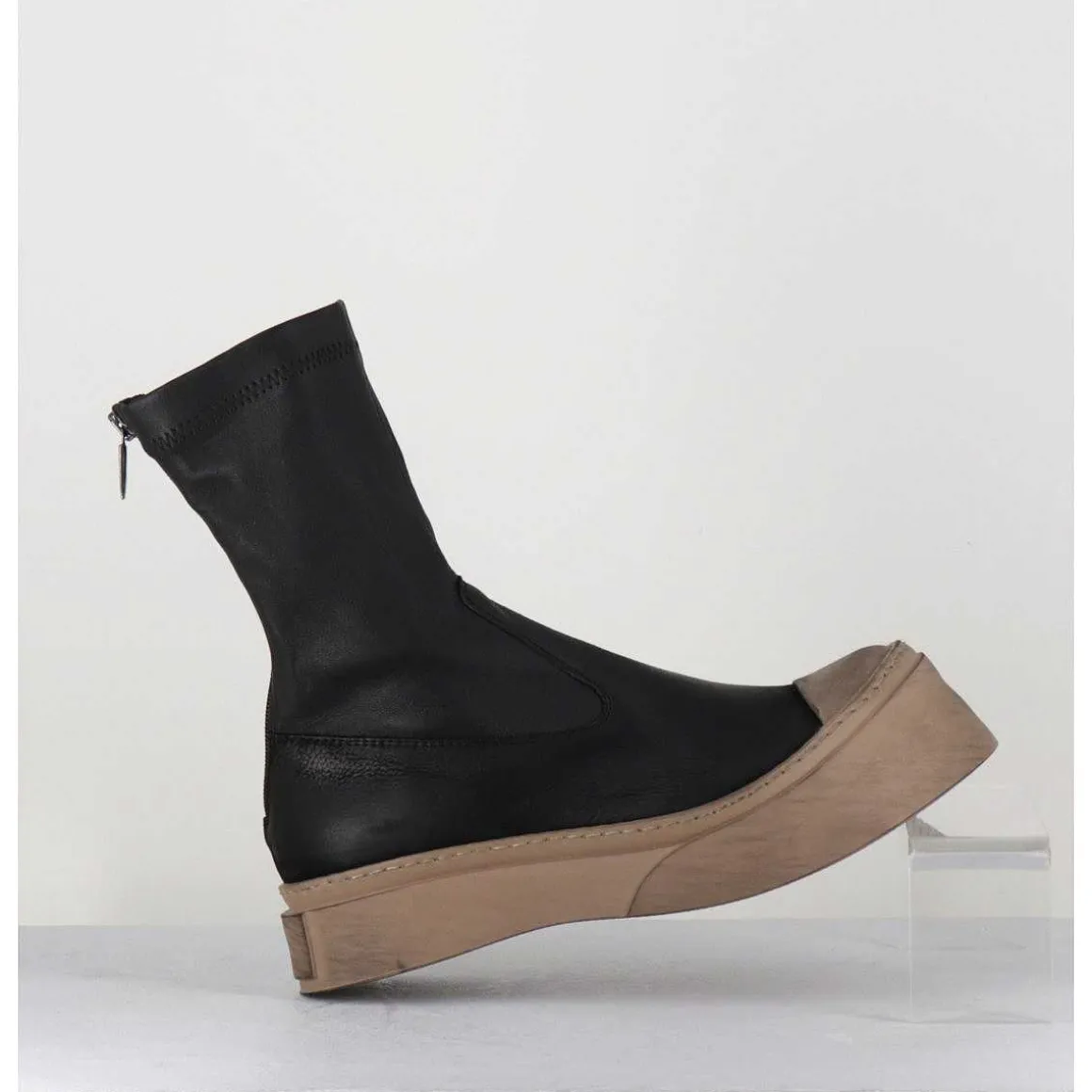 Boots Cuir Stretch Noir & Semelle Beige Exageree- 2742 Nero