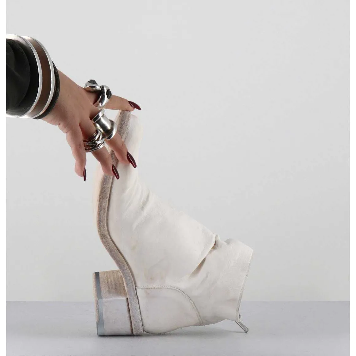 Boots En Cuir Blanc Lave Ligne Avant-Garde - 51617 Bianco Washed