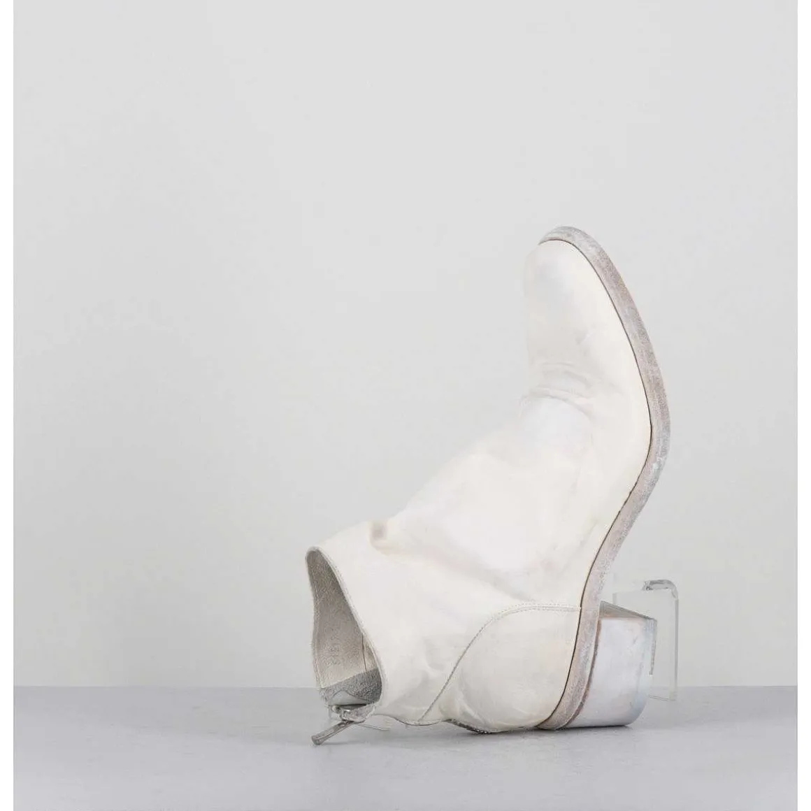 Boots En Cuir Blanc Lave Ligne Avant-Garde - 51617 Bianco Washed
