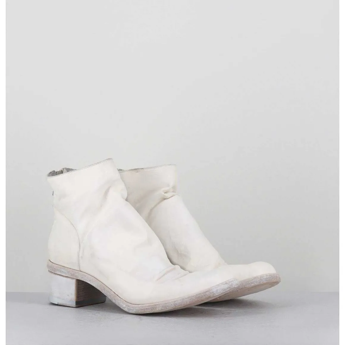 Boots En Cuir Blanc Lave Ligne Avant-Garde - 51617 Bianco Washed