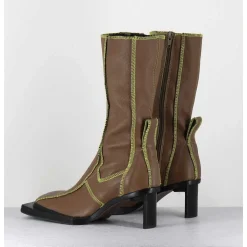 Boots En Cuir Marron Coutures Graphiques Vertes - Eimi Green Boots