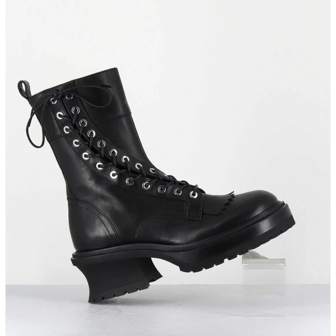 Boots En Cuir Noir Corset Semelle Epaisse - Caro Nero