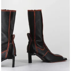 Boots En Cuir Noir Coutures Graphiques Oranges - Eimi Black Boots