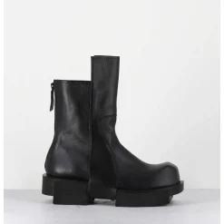 Boots En Cuir Noir Legeres Semelle Destructuree - Gura Vitelo Nero