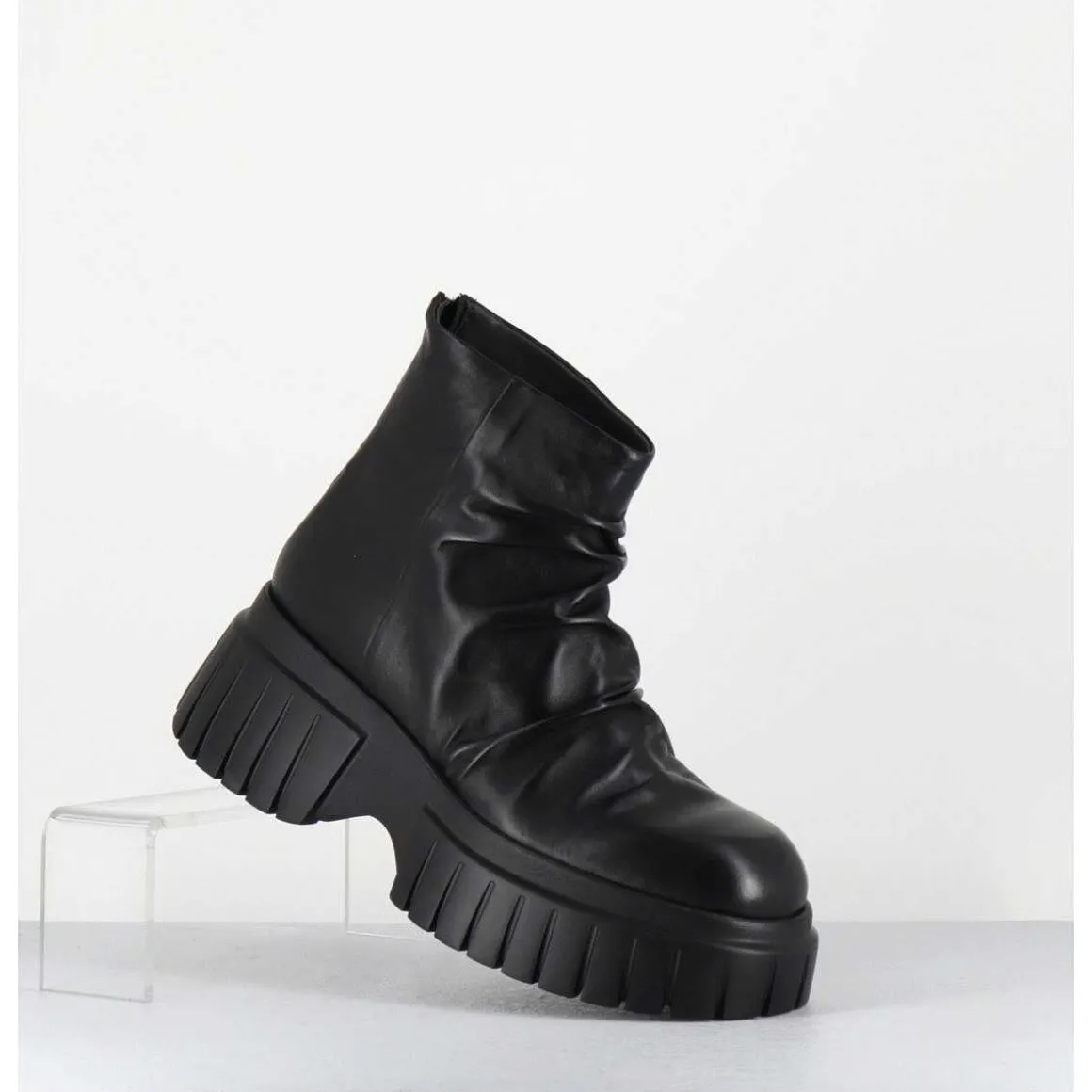 Boots En Cuir Noir Plisse Semelle Epaisse - Gant Glove Nero