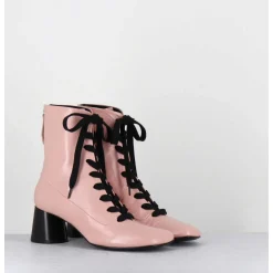 Boots En Cuir Rose Poudre A Lacets Noir Talon Geometrique - Dani14 Glaze Rosa