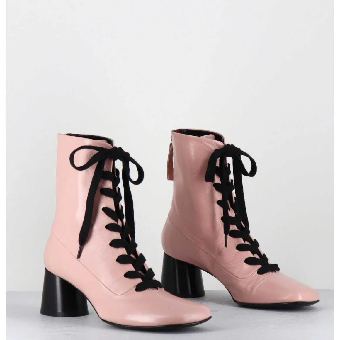 Boots En Cuir Rose Poudre A Lacets Noir Talon Geometrique - Dani14 Glaze Rosa