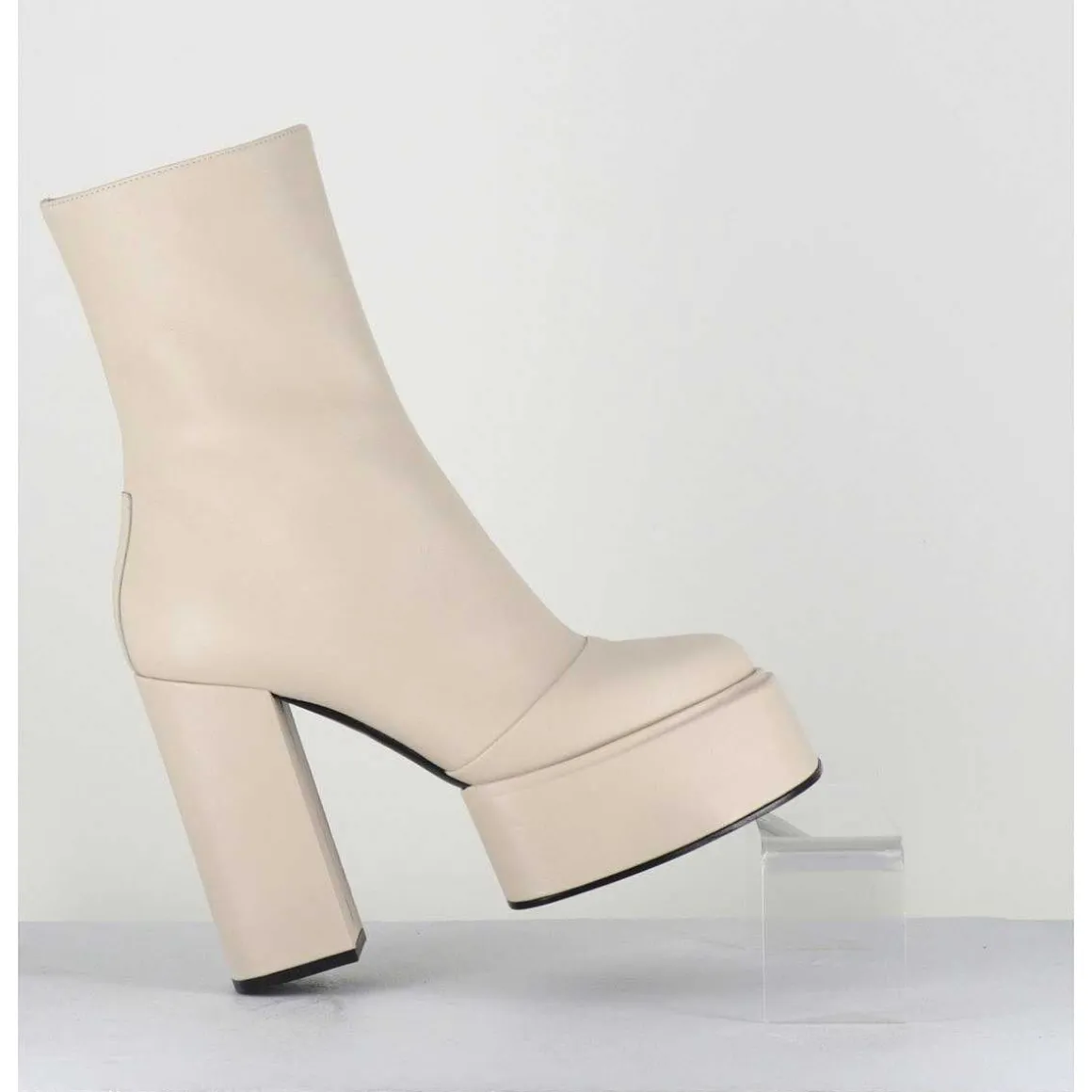 Boots En Cuir Souple Blanc - Iara Mok Milk