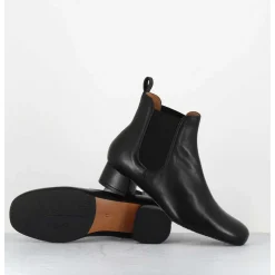 Boots En Cuir Souple Noir Petit Talon & Elastiques - Cesaria Black Nappa