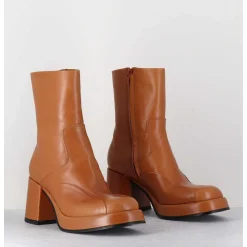 Boots 70S En Cuir Beige - Archi Cuoio