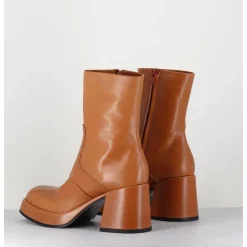 Boots 70S En Cuir Beige - Archi Cuoio