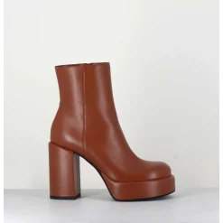 Boots 70S En Cuir Marron - Aiko Nappa Luggage