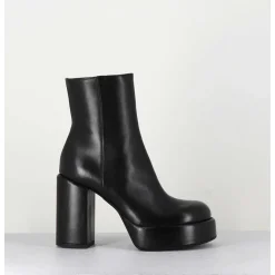 Boots 70S En Cuir Noir - Aiko Nappa Nero
