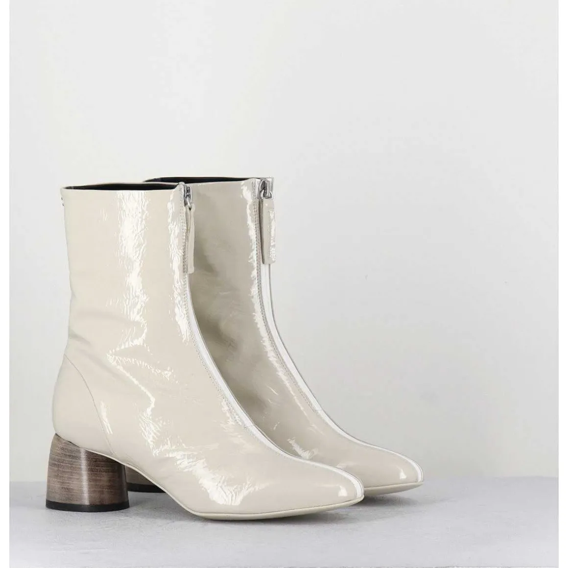 Boots 60S En Cuir Vernis Blanc - Caren07 Plum Osso