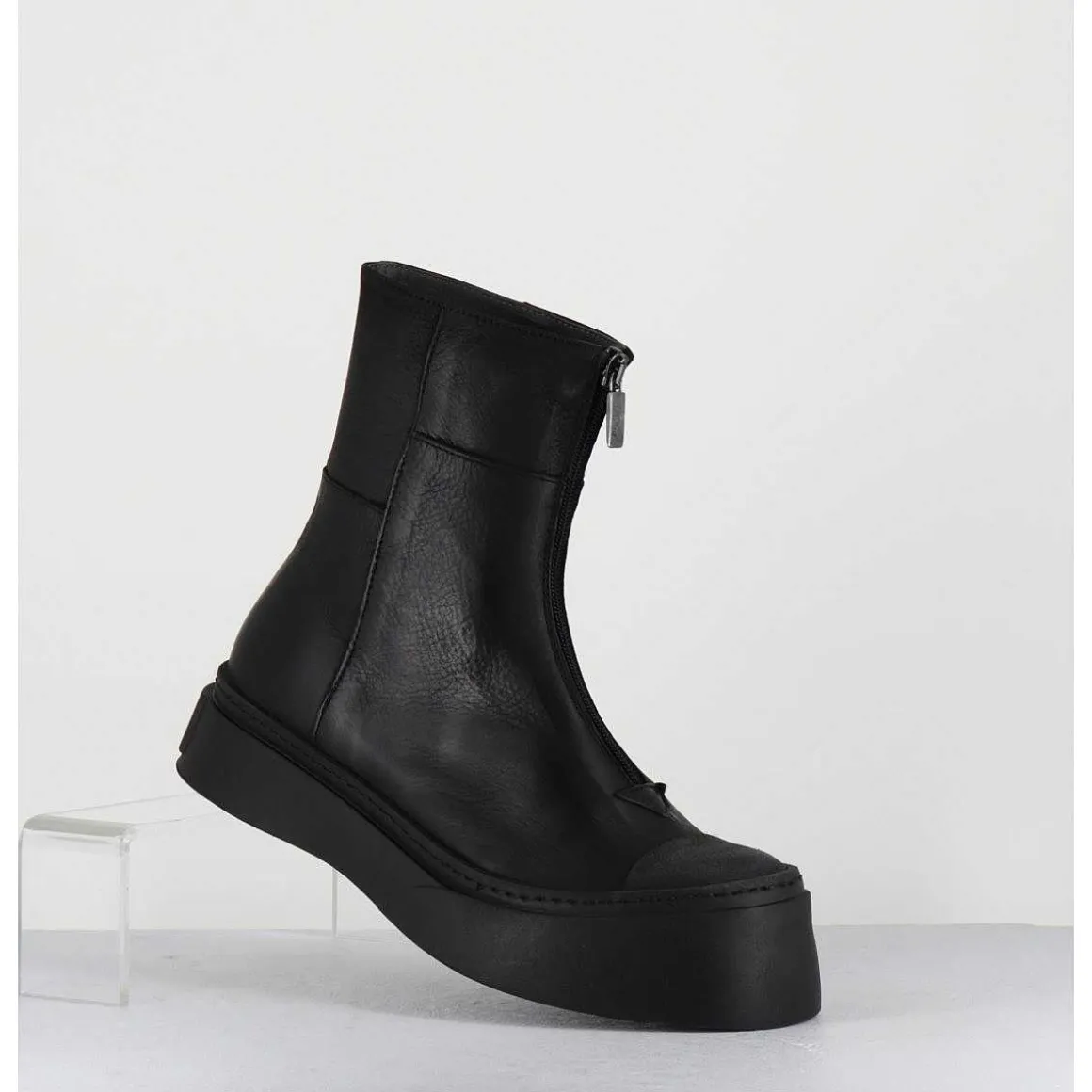 Boots Semelle Exageree En Cuir Noir A Zip - 4163 Gas Nero