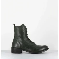 Boots Souples En Cuir Vert A Boutons - Lison Caou036 Verde