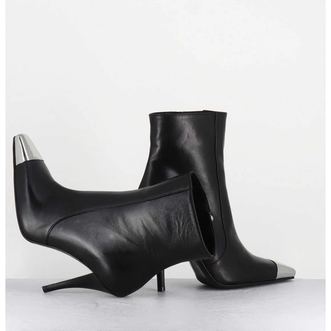 Boots Talon Haut Cuir Noir Bout Argent - Mecha1